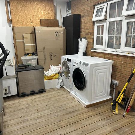 Tran Homestay ロンドン エクステリア 写真